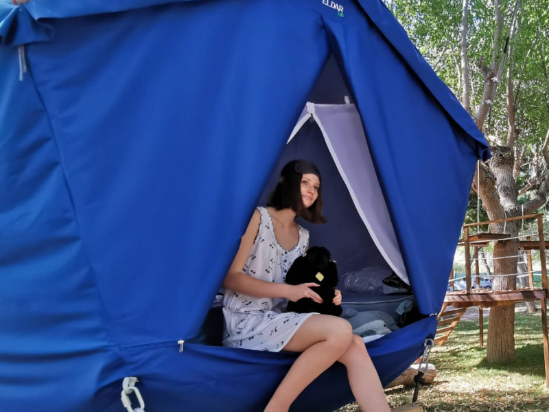 Glamping Tree Tent Syrah